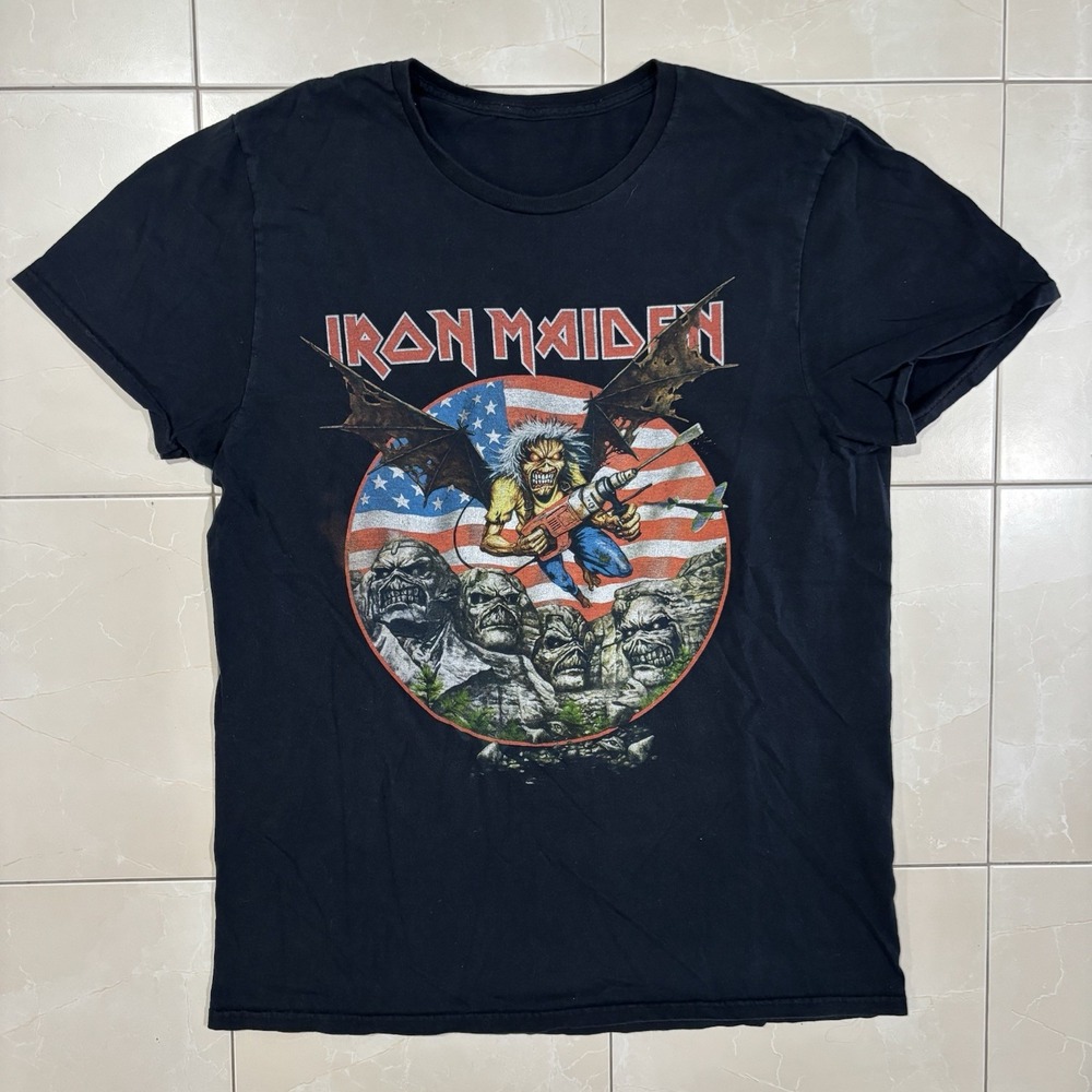 Iron Maiden Legacy Of The Beast Shirt Men's L Black Graphic USA Tour 2019